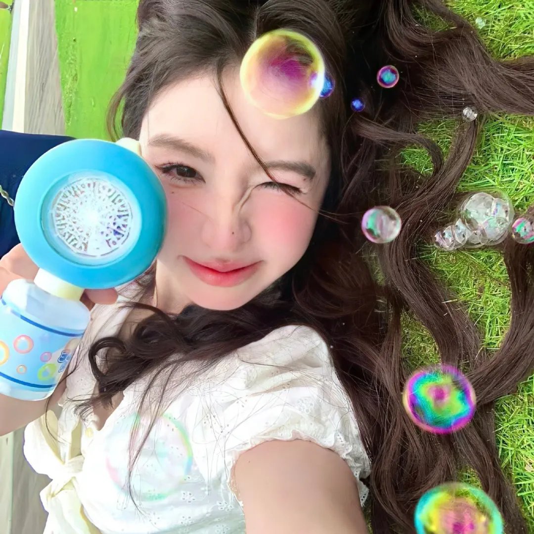 碧窗艳尸